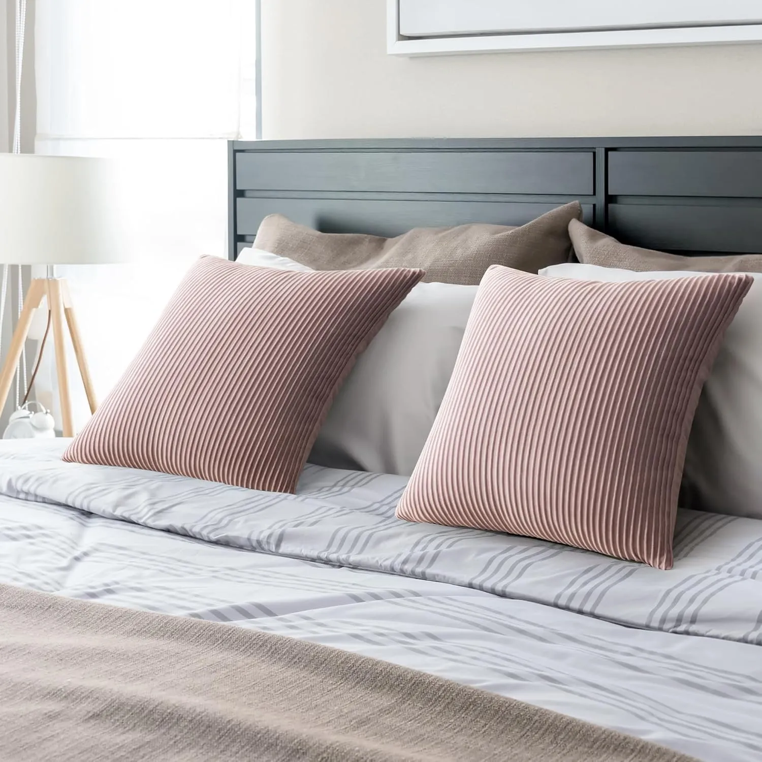 YCOLL Dusty Pink Pillow Covers 18x18 Set of 2 Velvet Striped Pattern - Soft Throw Pillows for Home Decor, Luxury Decorative Pillow Covers for Couch, Bed,Living Room